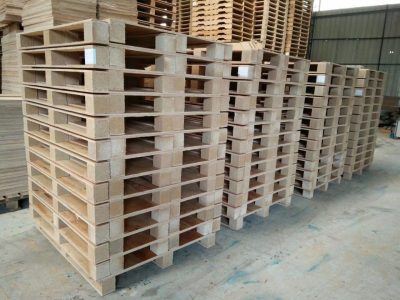 PALLET 4 HƯỚNG NÂNG 2